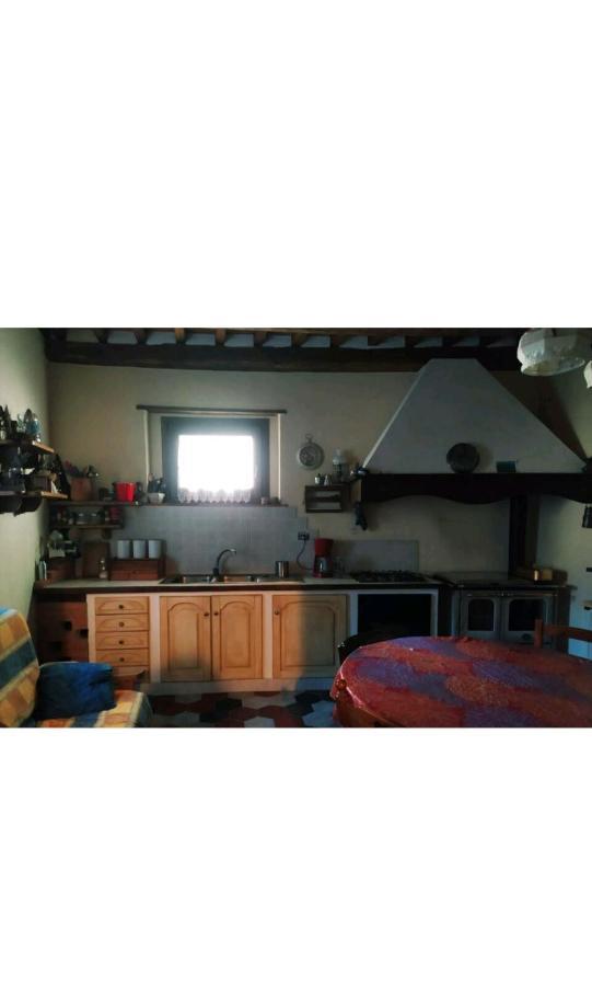Casa Vacanze Al Colletto - Con Terrazza Panoramica In Centro Storico Vagli di Sotto Екстериор снимка