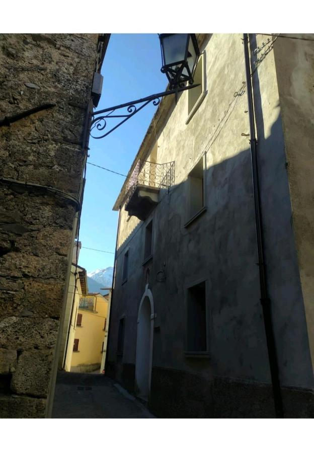 Casa Vacanze Al Colletto - Con Terrazza Panoramica In Centro Storico Vagli di Sotto Екстериор снимка